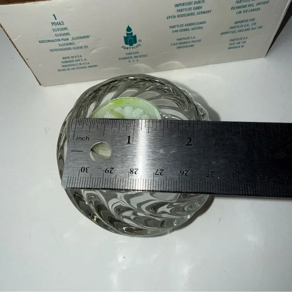 PartyLite Glass 2 Candle Holders Illusion Swirl Votive Tealight Holder Clear USA - Picture 9 of 11